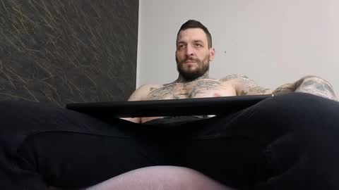 Snapshot of thebestmuscles chatting on 12, 2, 2025 John online show from 12, 2, 2025