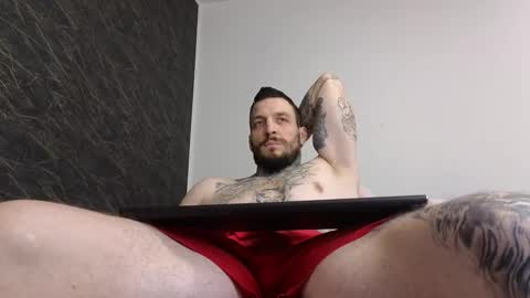 Snapshot of thebestmuscles chatting on 15, 2, 2025 John online show from 15, 2, 2025