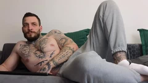 Snapshot of thebestmuscles chatting on 20, 2, 2025 John online show from 20, 2, 2025