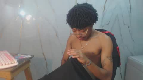 Snapshot of theblackflavor chatting on 25, 4, 2026 Flavor online show from 25, 4, 2026