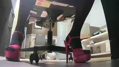 thecowboy_74 online show from 12, 10, 2025