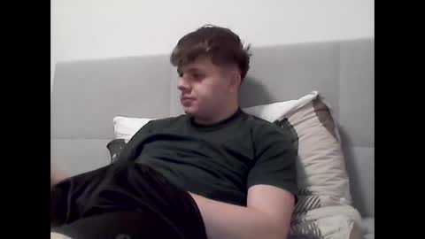 Snapshot of thecuteguy144949 chatting on 22, 1, 2025 thecuteguy144949 online show from 22, 1, 2025