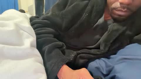 Snapshot of theeshooterr chatting on 3, 12, 2024 theeshooterr online show from 3, 12, 2024