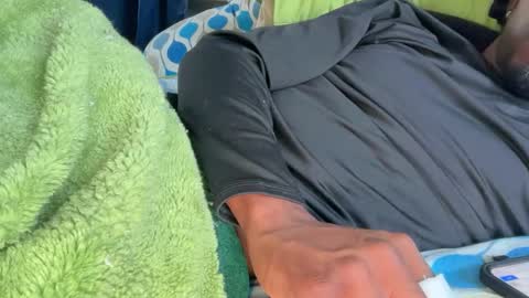 Snapshot of theeshooterr chatting on 19, 2, 2025 theeshooterr online show from 19, 2, 2025