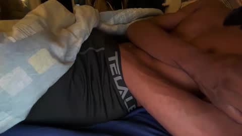 Snapshot of theeshooterr chatting on 9, 9, 2025 theeshooterr online show from 9, 9, 2025