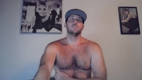 Theetwohander online show from 16, 9, 2025