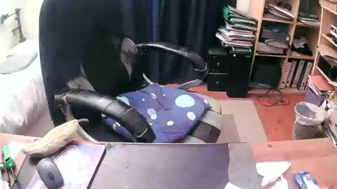 paul online show from 19, 4, 2026