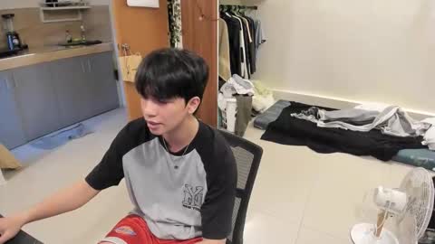 Green online show from 8, 10, 2025