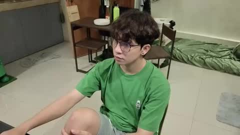 Green online show from 6, 2, 2026