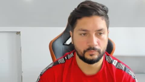 Snapshot of theguardian7 chatting on 29, 10, 2025 theguardian7 online show from 29, 10, 2025