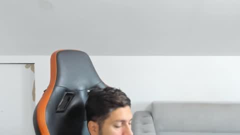 Snapshot of theguardian7 chatting on 31, 10, 2025 theguardian7 online show from 31, 10, 2025