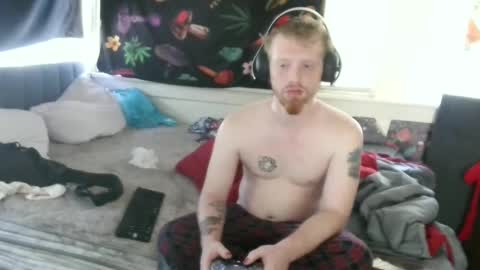 fuzzyfox online show from 16, 9, 2025