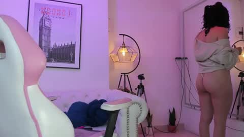 Theia  online show from 2, 2, 2025