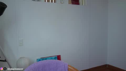 Iris online show from 16, 4, 2026