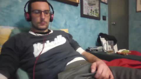 Snapshot of theitalianx95x chatting on 5, 1, 2025 theitalianx95x online show from 5, 1, 2025