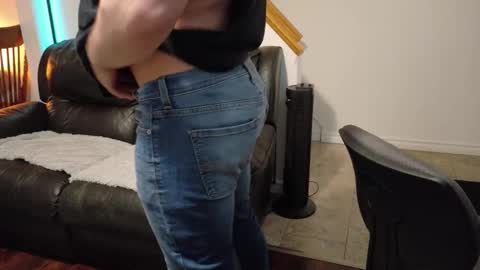 thekodyy online show from 2, 3, 2026