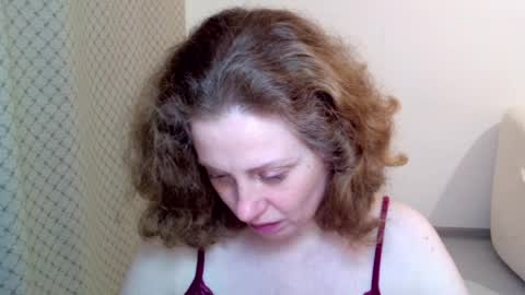 Ella online show from 9, 4, 2026