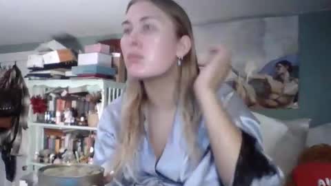 Little Bambii online show from 13, 2, 2026