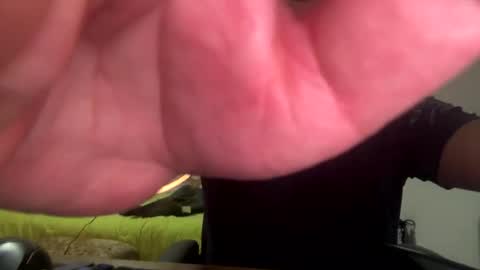 thelittlehot1 online show from 22, 4, 2026