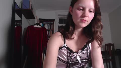 Snapshot of themadnessofyouth chatting on 14, 10, 2025 Maddi... online show from 14, 10, 2025