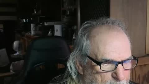 themasseure1 online show from 13, 4, 2026