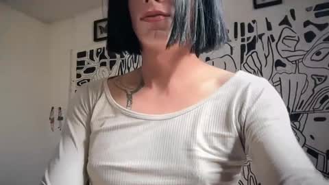 Lucy Lucy online show from 15, 12, 2025