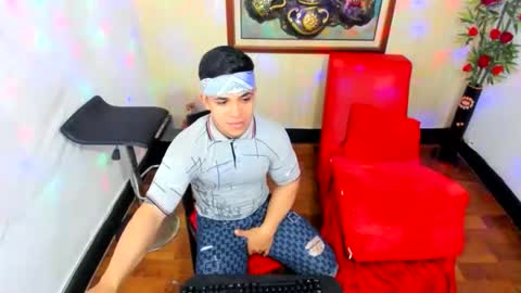 Snapshot of themuscularvenezuelanman chatting on 6, 3, 2026 themuscularvenezuelanman online show from 6, 3, 2026