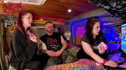 Sav and Bri online show from 6, 3, 2026