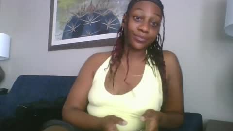 Snapshot of thenaturalgoddess chatting on 10, 3, 2025 TheNaturalGoddess online show from 10, 3, 2025