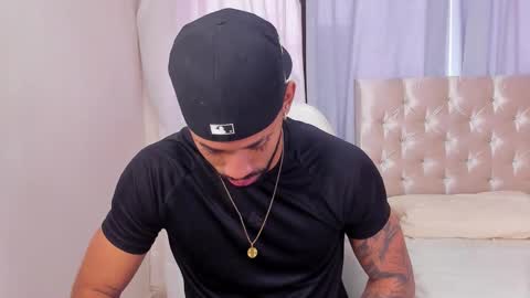 Theo Sky online show from 2, 10, 2025