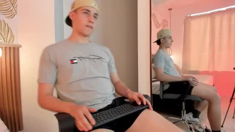  THEO- MATEO  online show from 13, 12, 2024