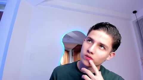  THEO- MATEO  online show from 2, 1, 2025