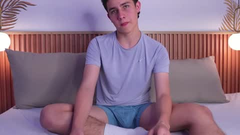  THEO- MATEO  online show from 22, 1, 2025