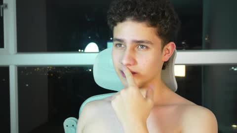  THEO- MATEO  online show from 13, 2, 2025