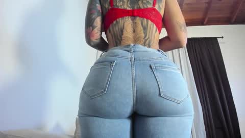 Pamela  online show from 25, 9, 2025