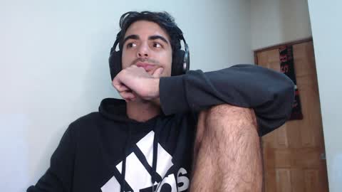 Santiago Enrique online show from 9, 4, 2026