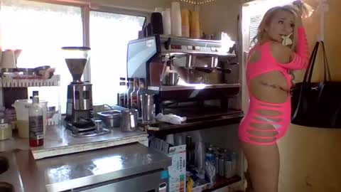 therealbabygofficial online show from 17, 4, 2026