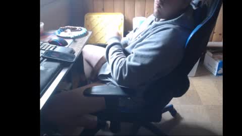 therealbigcheese0695 online show from 20, 1, 2025