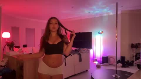 TheRealRussianKream online show from 17, 7, 2026