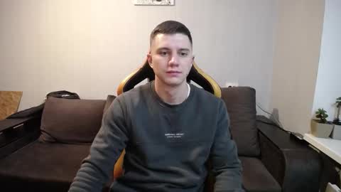 Snapshot of theroadtomars chatting on 6, 11, 2025 Nick online show from 6, 11, 2025