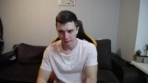 Snapshot of theroadtomars chatting on 13, 12, 2025 Nick online show from 13, 12, 2025