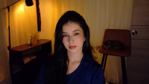 Snapshot of therose_mar chatting on 21, 10, 2025 Mar online show from 21, 10, 2025