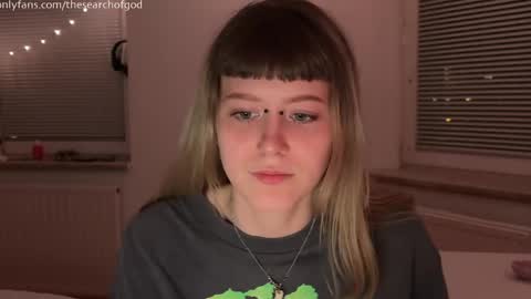 LISA                                            online show from 18, 4, 2026