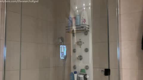 LISA                                            online show from 20, 4, 2026