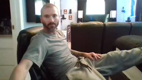 Snapshot of thesexorcist1984 chatting on 22, 9, 2025 James online show from 22, 9, 2025