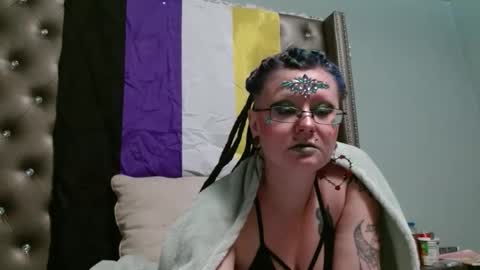 Siren of the Fae online show from 4, 12, 2025