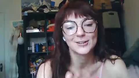 thesm0kinb online show from 9, 2, 2026