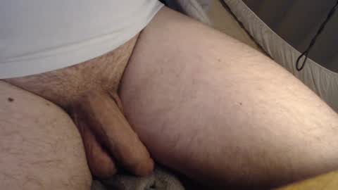 Snapshot of thesneakysqueeker chatting on 26, 1, 2025 Peter online show from 26, 1, 2025