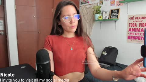 Nicole online show from 24, 1, 2025