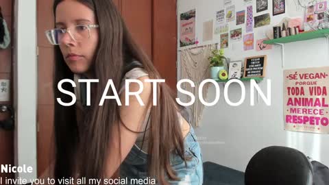 Nicole online show from 31, 1, 2025